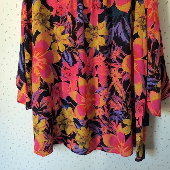 Beautiful by Lawrence Zarian 2X Top Paradise Tropical Multicolor Tiered Floral - Picture 11 of 15